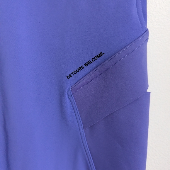LULULEMON Purple Cargo Athletic Super High Rise Hiking Tight 25" Leggings Size 8 - Picture 9 of 16